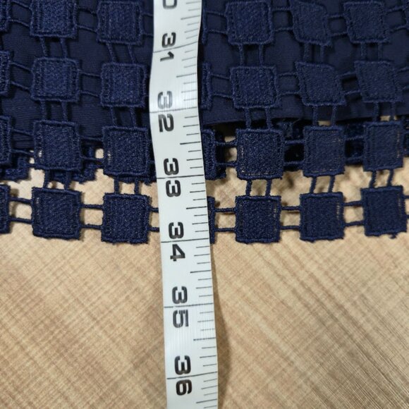 Lauren Ralph Lauren Lace Dress Women Size 4P Navy Career Event Classic Feminine - Picture 7 of 8